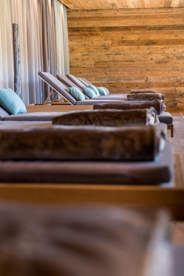 Hotel Gran Paradiso San Cassiano  Εξωτερικό φωτογραφία