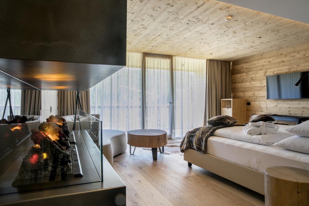 Hotel Gran Paradiso San Cassiano  Εξωτερικό φωτογραφία