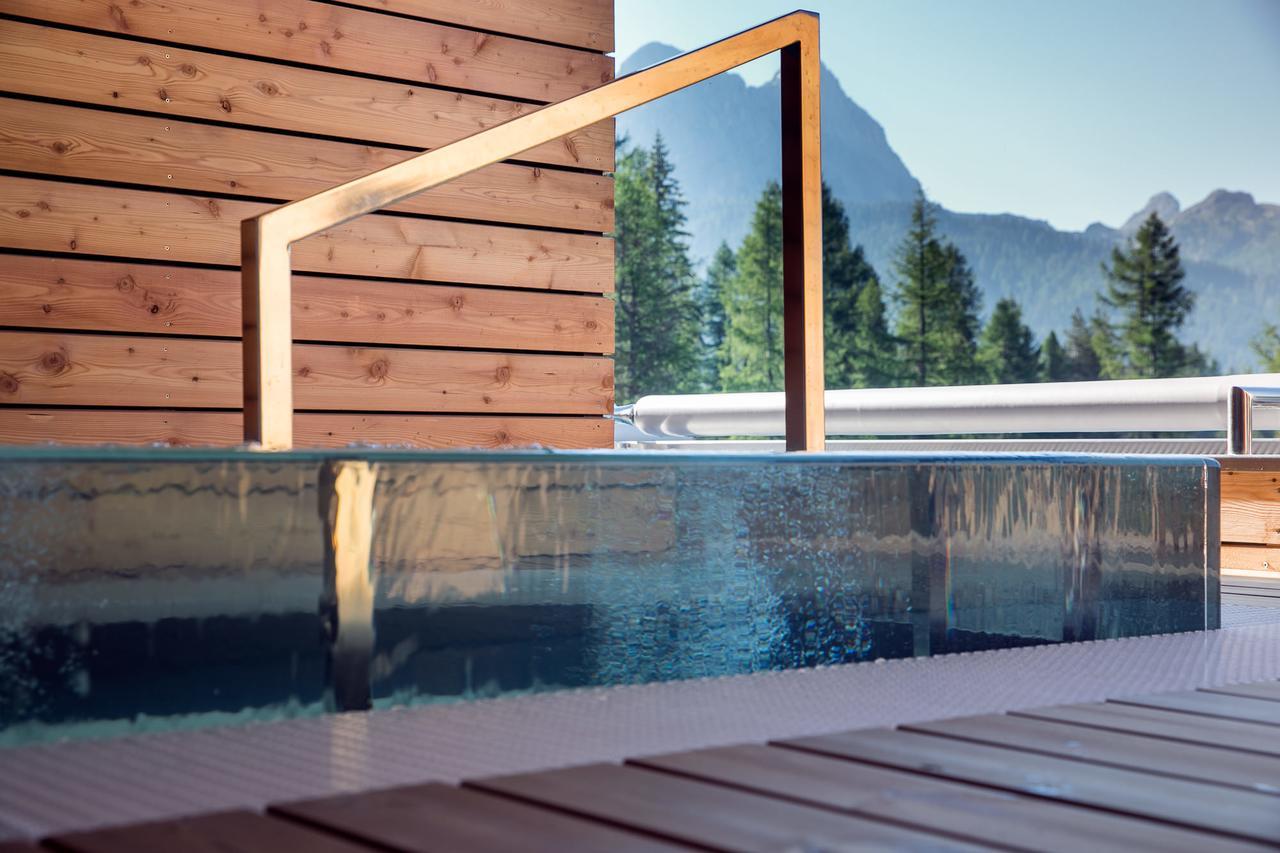 Hotel Gran Paradiso San Cassiano  Εξωτερικό φωτογραφία